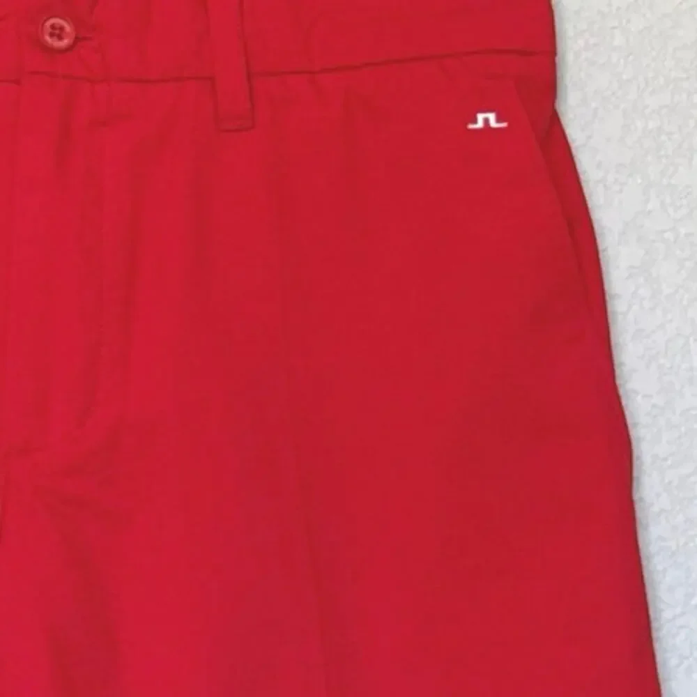 J. Lindeberg Men’s Tapered Light Poly Golf Shorts 11” Inseam Red Size 32 EUC